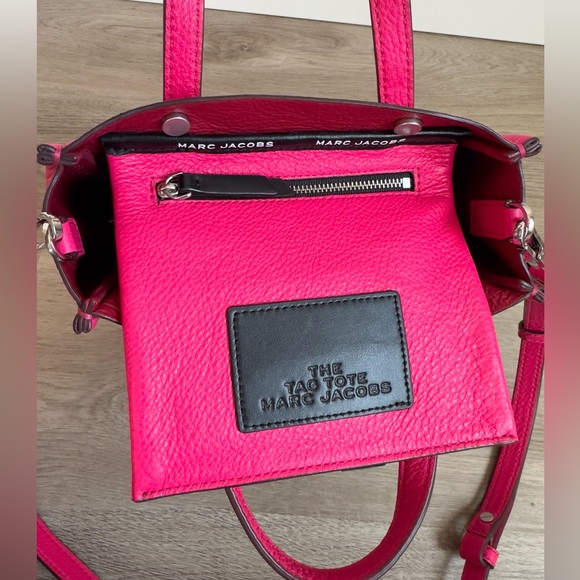 Marc Jacobs Mini Tag Tote - Picture 7 of 12